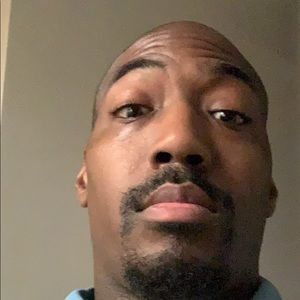 Meet your Posher, Derrick